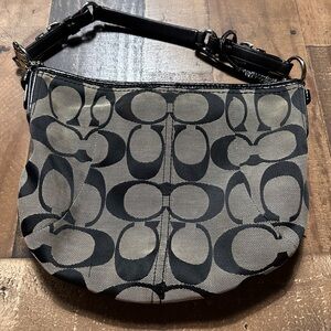 Coach Classic Shoulder Bag Black Leather Strap